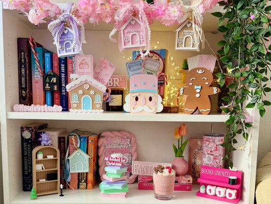 De Ultieme Cadeaugids voor Boekenliefhebbers – Betoverende Kerstinspiratie van Nouley