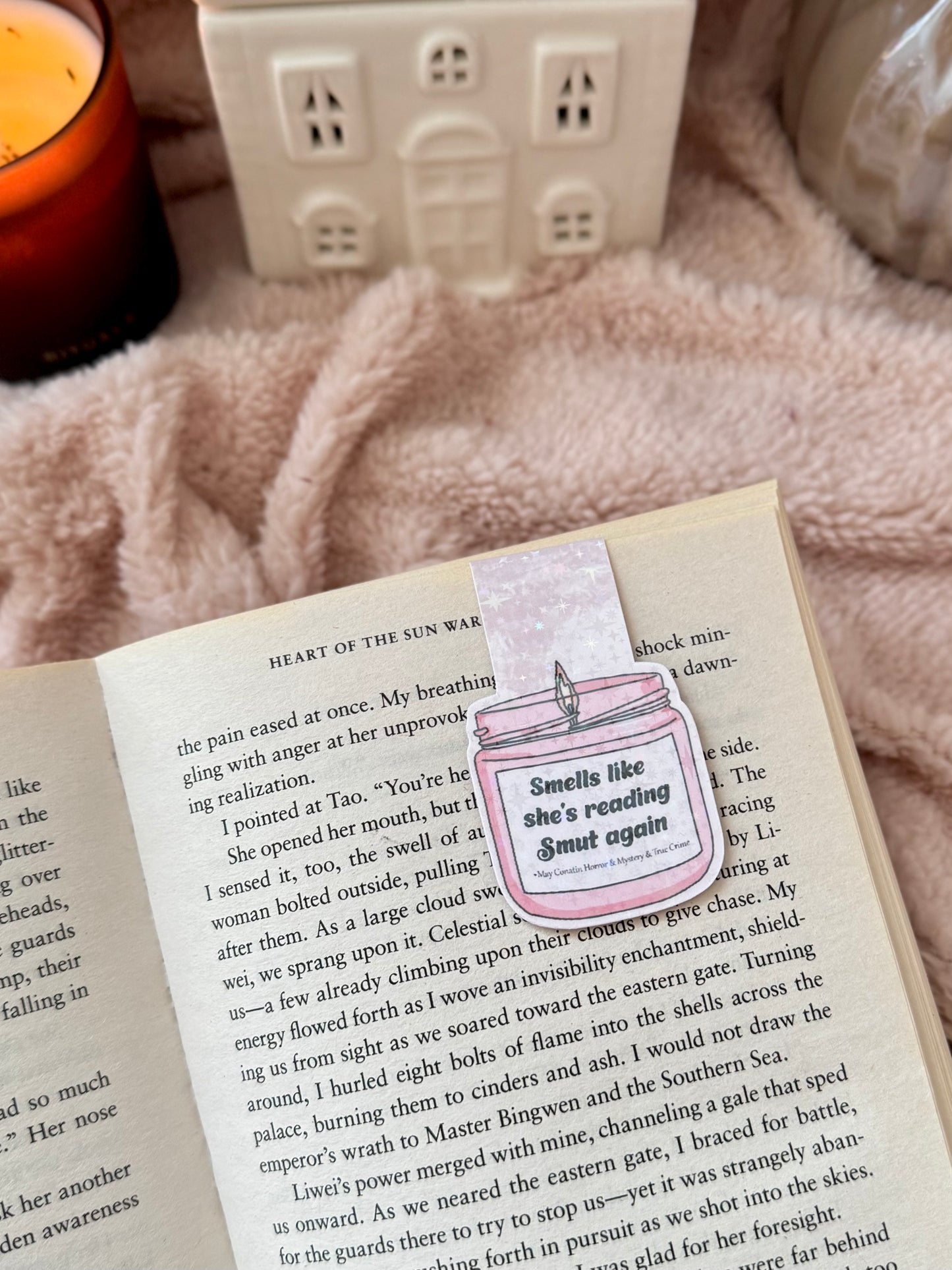 Magnetic Bookmarks smells like Smut