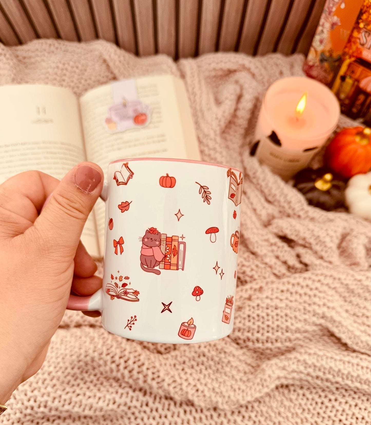Mug l Fall reading Cat 🐈