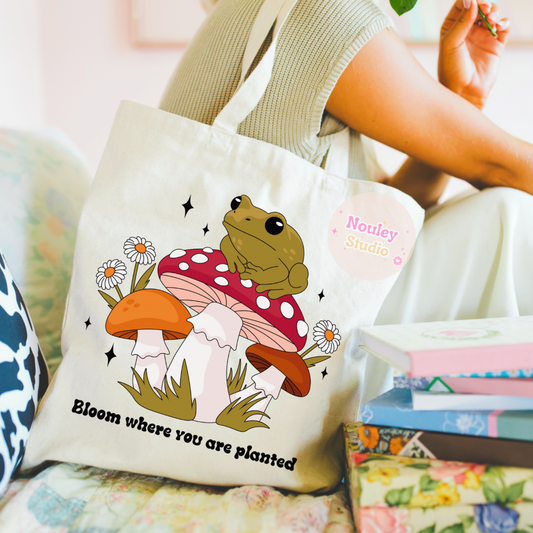 Goblin frog bag