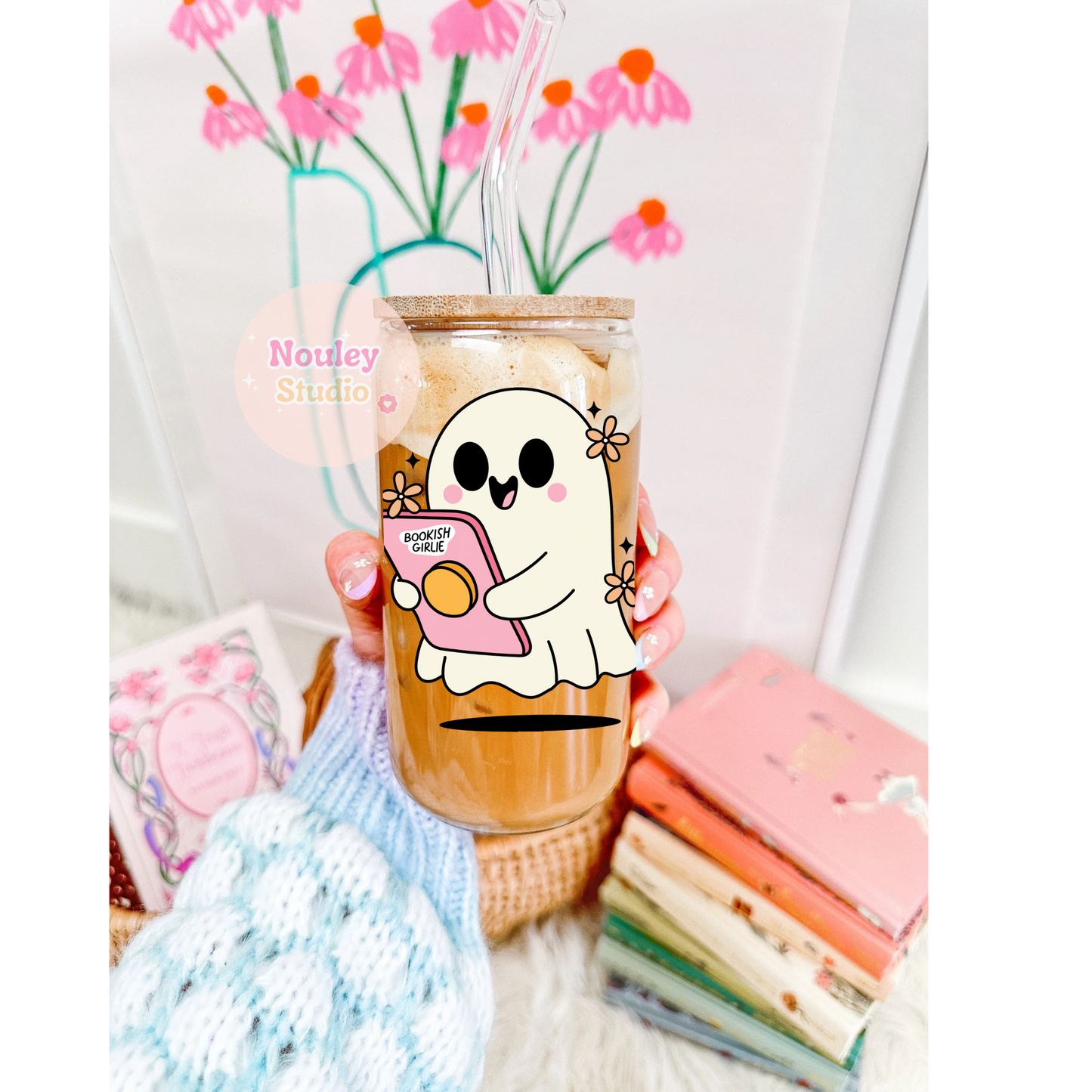 Drinkglas met rietje | Spooky bookish girl