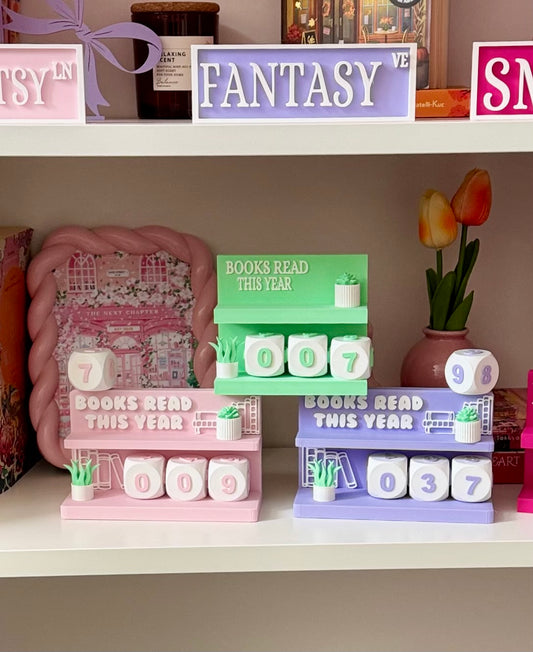 Book Counter ‘Books Read This Year’ met gegraveerde boeken – tellertje voor lezers