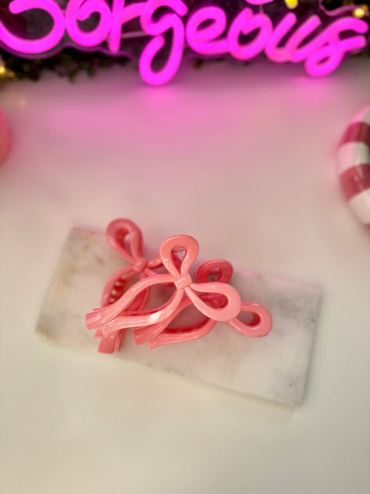 Sweet pink bow hairclip