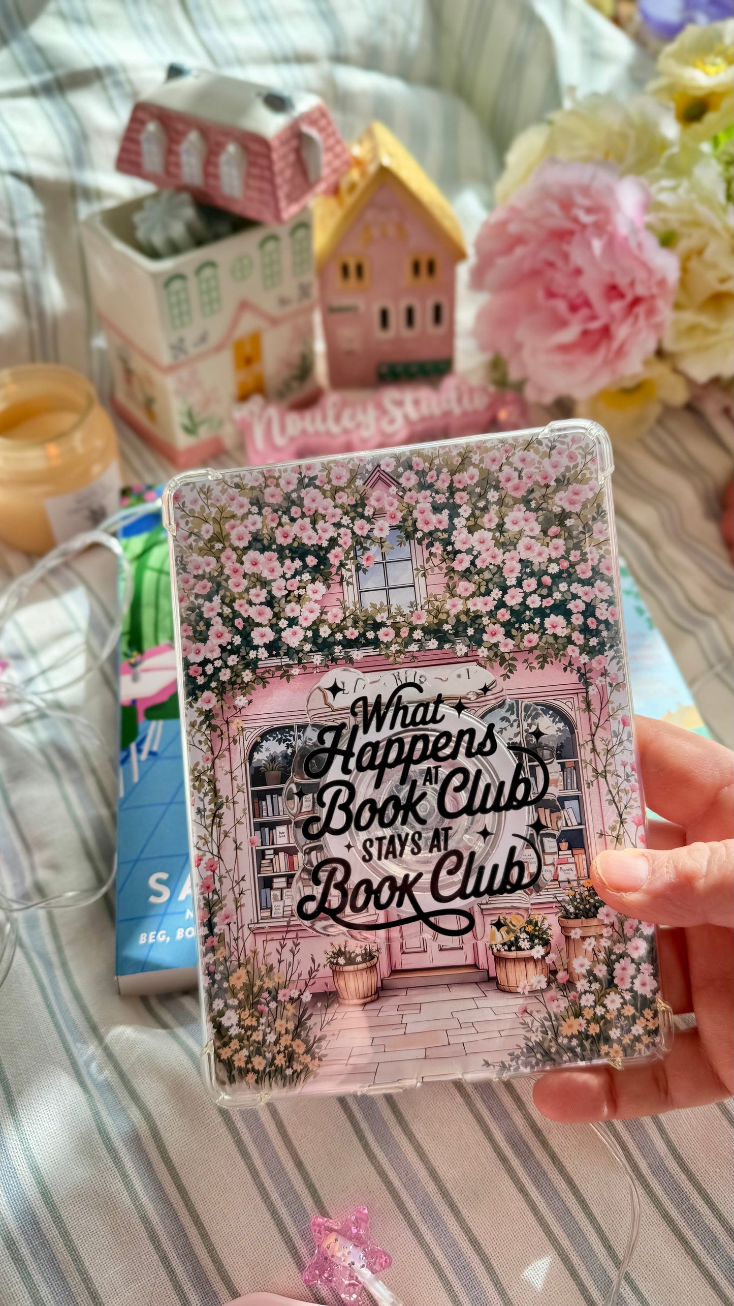 Bookish Grips | What happens at Bookclub