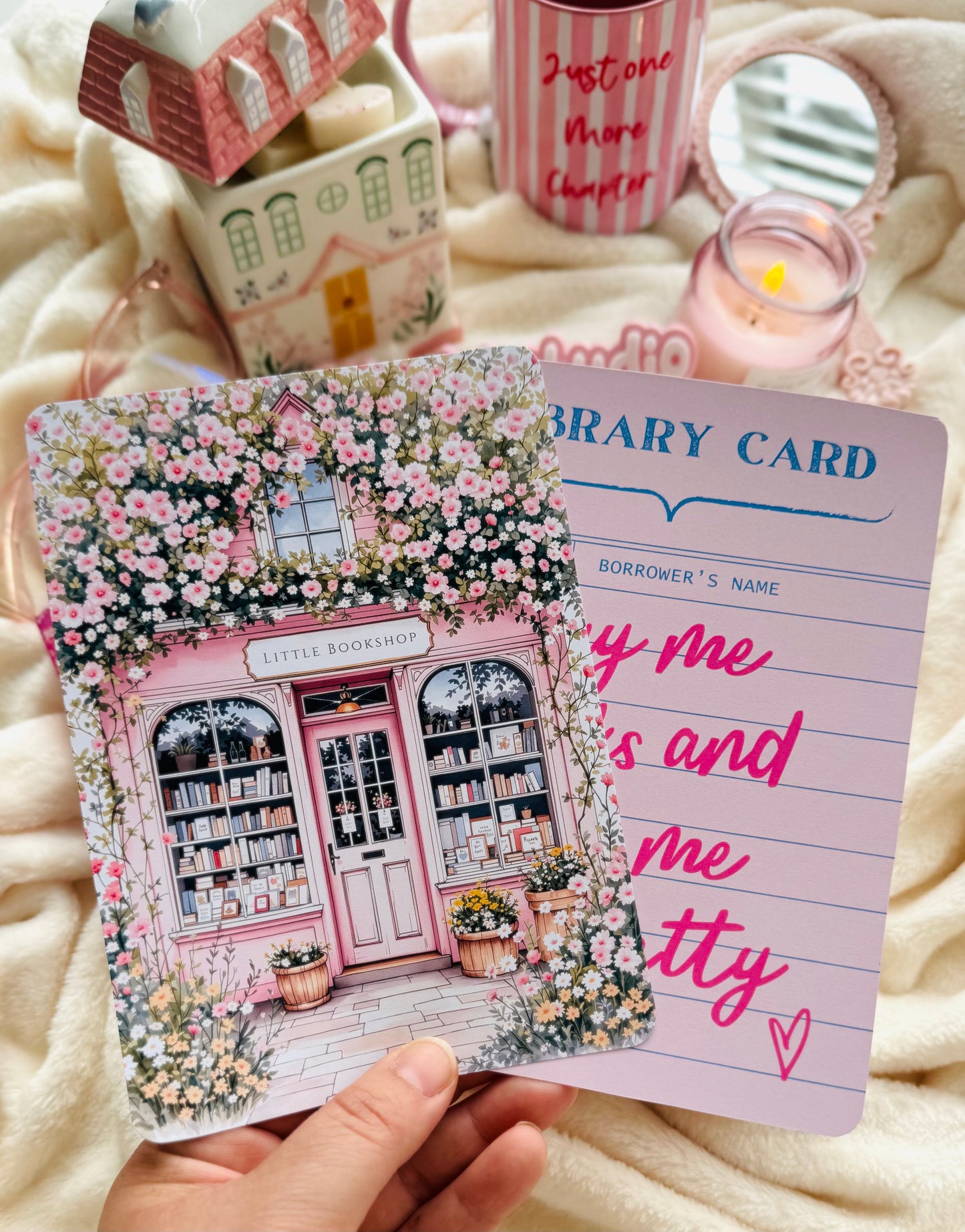 E-reader
insert | Girlie bookstore mix