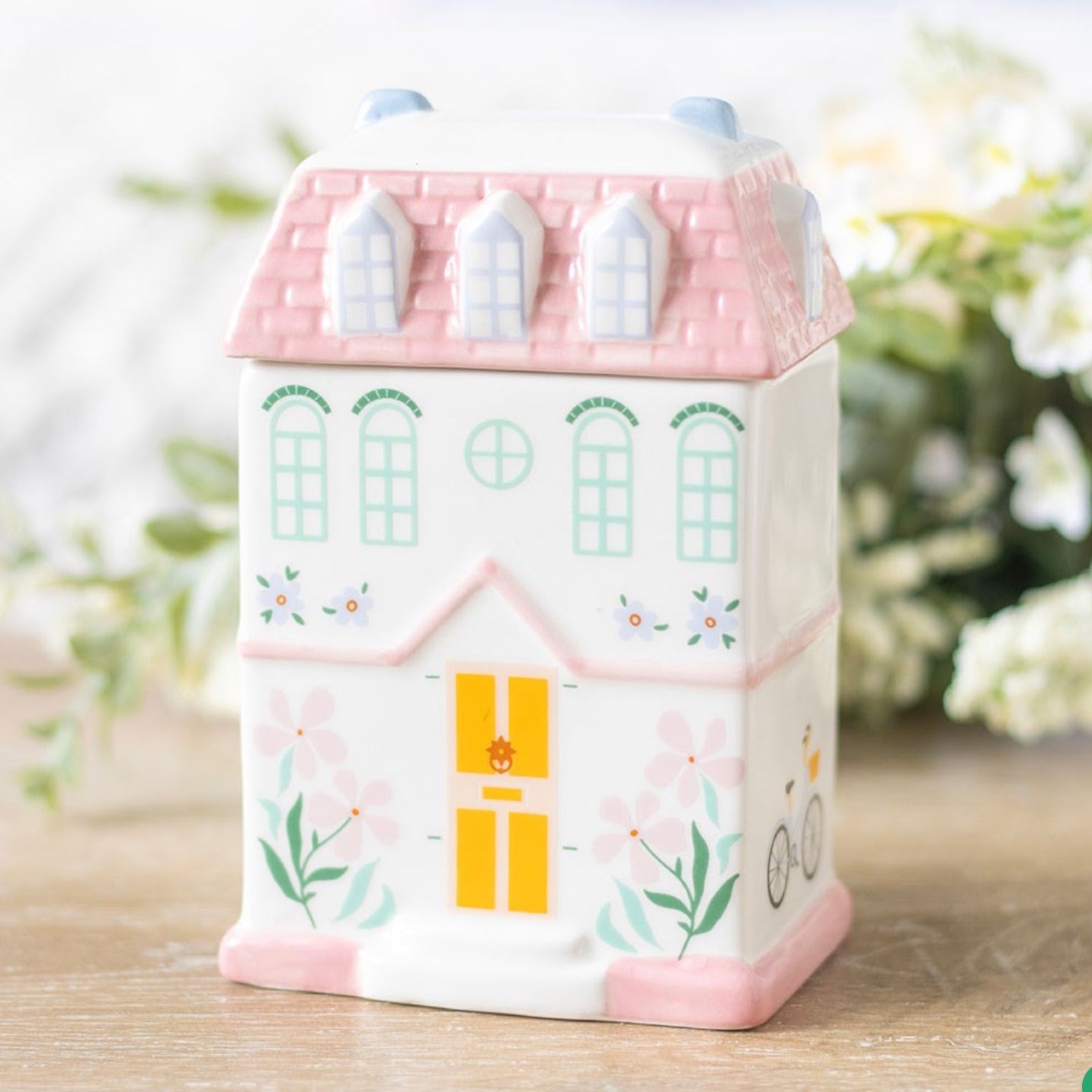 PASTEL HOUSE OIL BURNER AND WAX WARMER