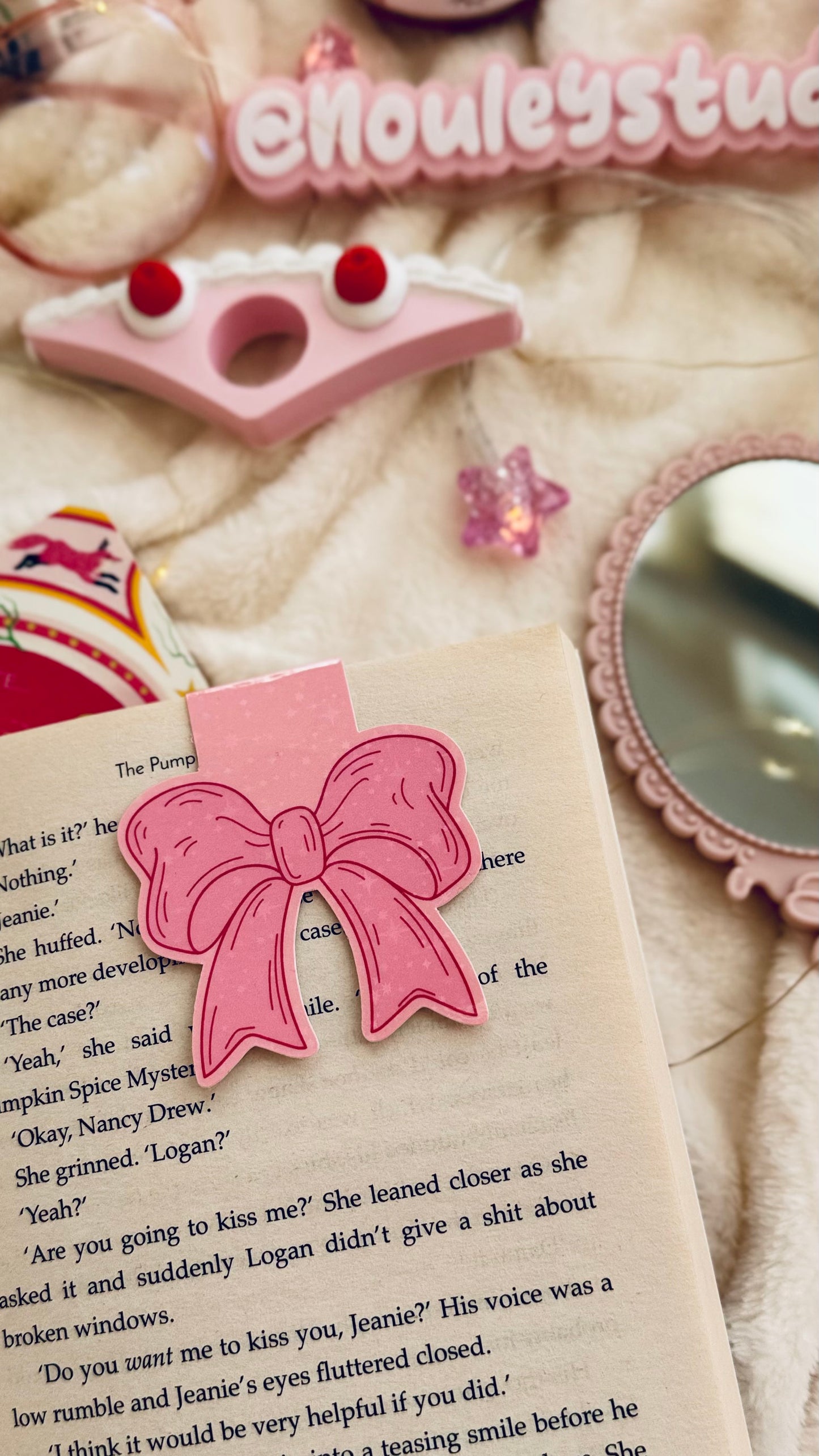 Magnetic Bookmarks l Cute Bow