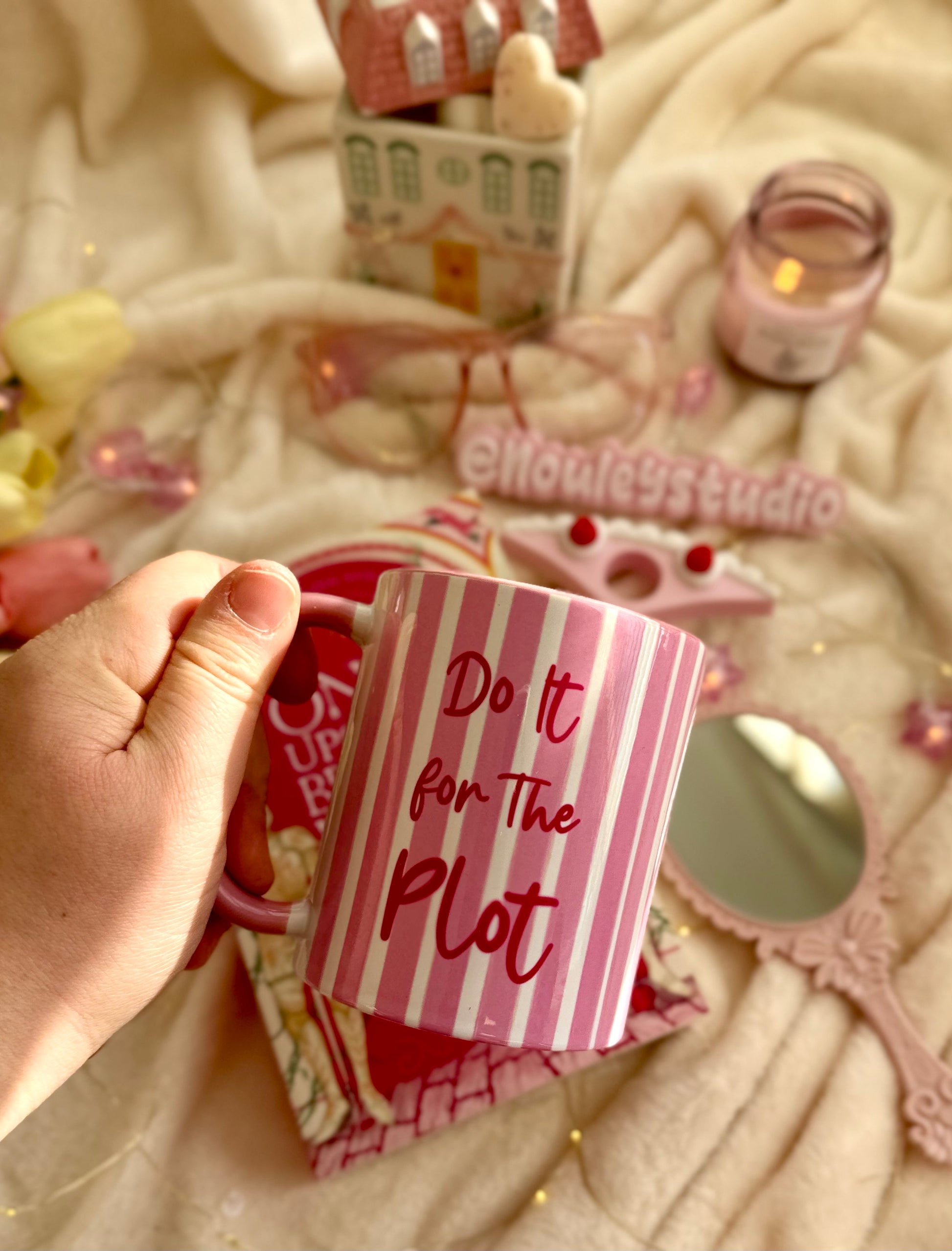 Do it for the plot bookish mug