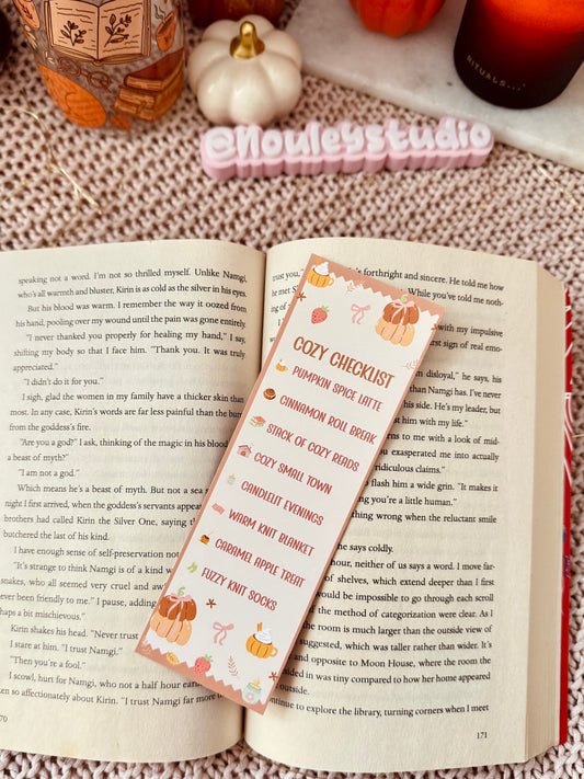 Bookmark l Cozy Checklist