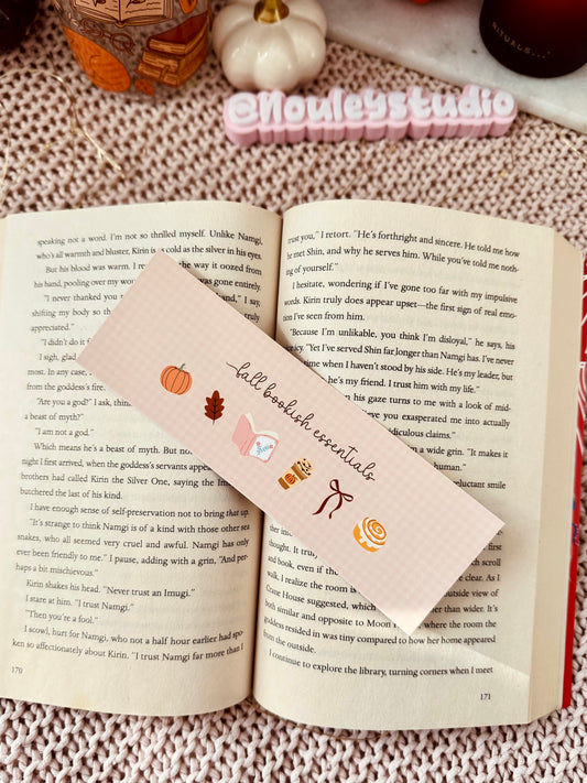 Bookmark l Fall bookish