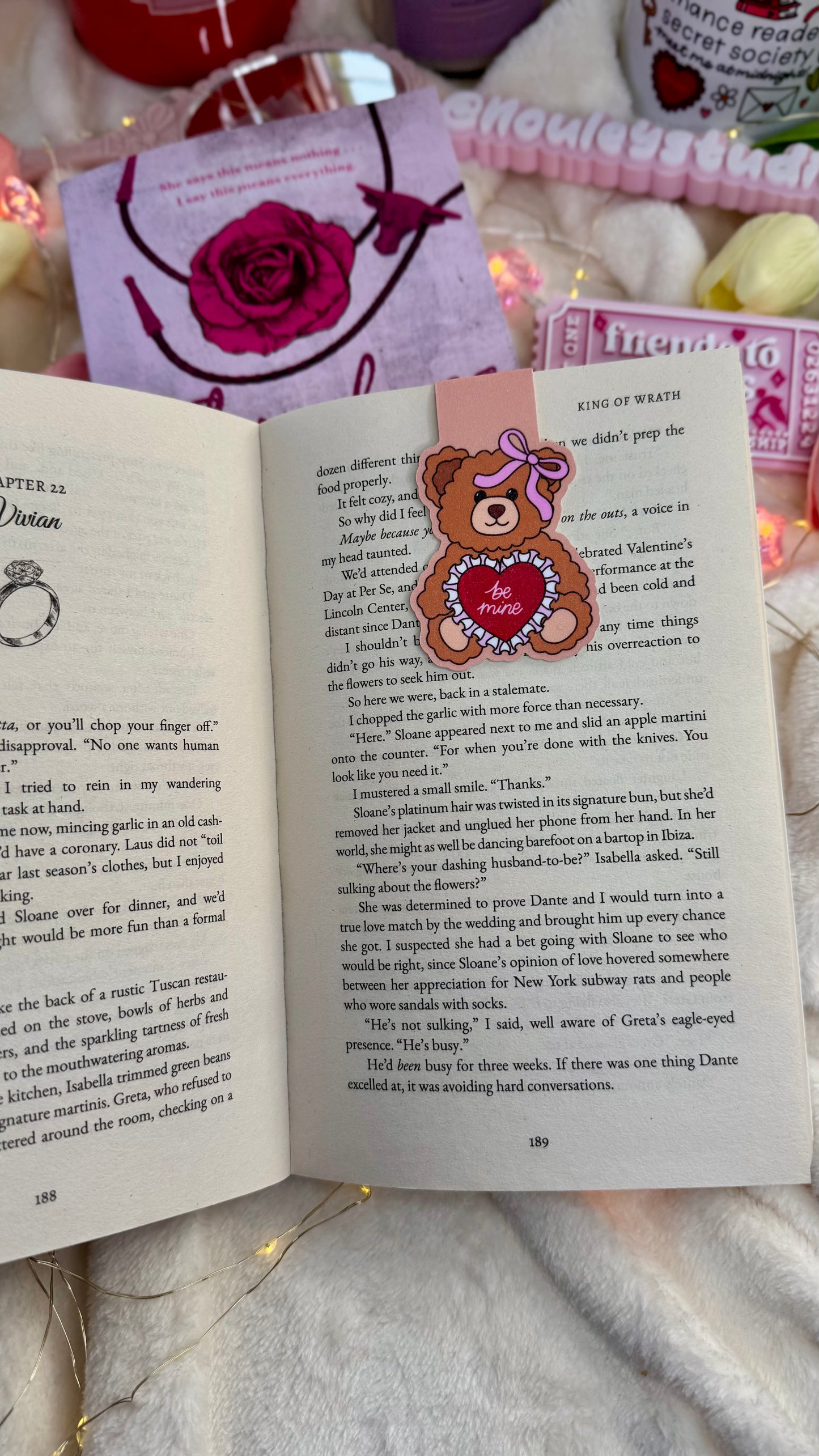 Magnetic Bookmarks l Be mine