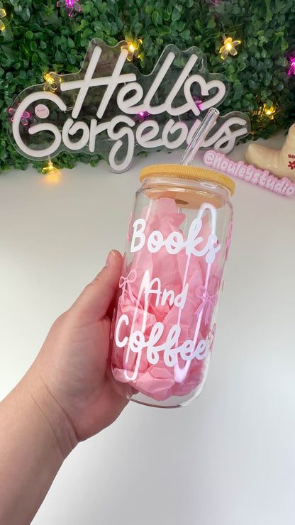 Drinkglas met rietje | Books and Coffee